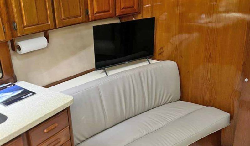 
								LUHRS EXPRESS 40 full									