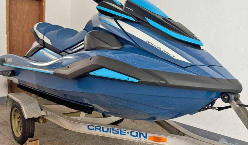 
								MOTO YAMAHA FX HO full									