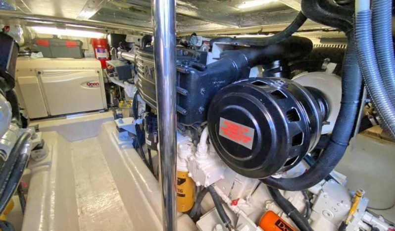 
								RIVIERA CONVERTIBLE 51 full									