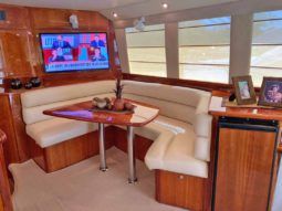 
										RIVIERA CONVERTIBLE 51 full									