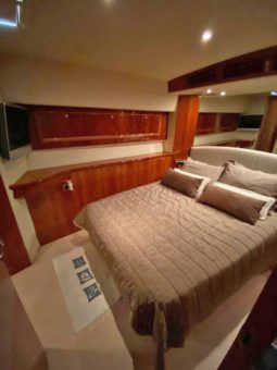 
										RIVIERA CONVERTIBLE 51 full									