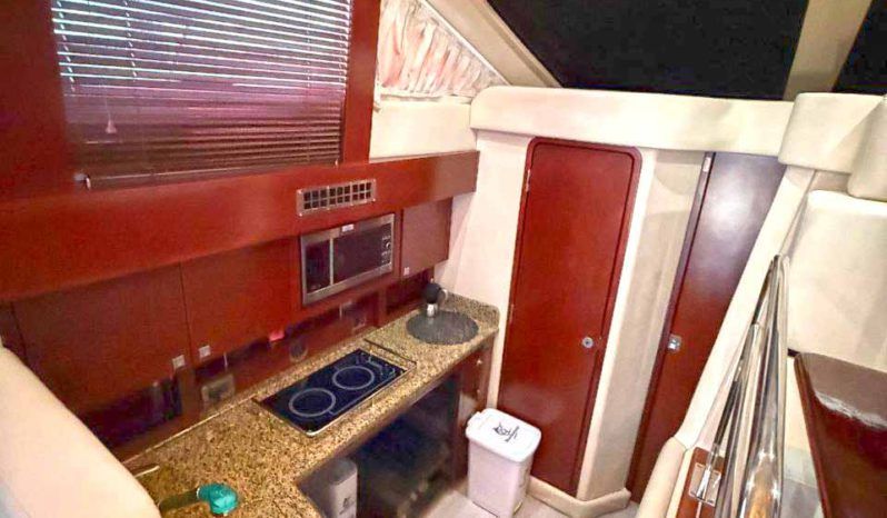 
								SEA RAY SEDAN BRIDGE 37 full									