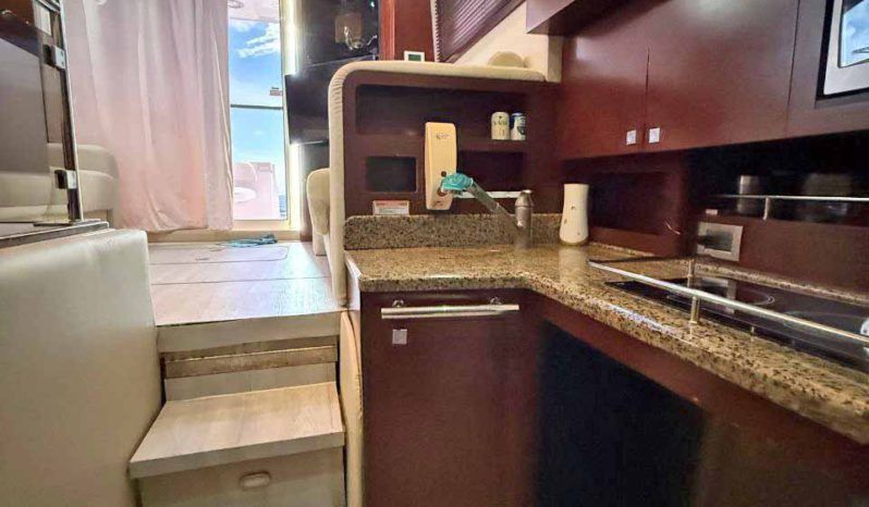 
								SEA RAY SEDAN BRIDGE 37 full									