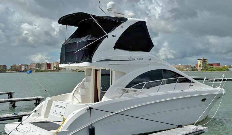 
								SEA RAY SEDAN BRIDGE 37 full									