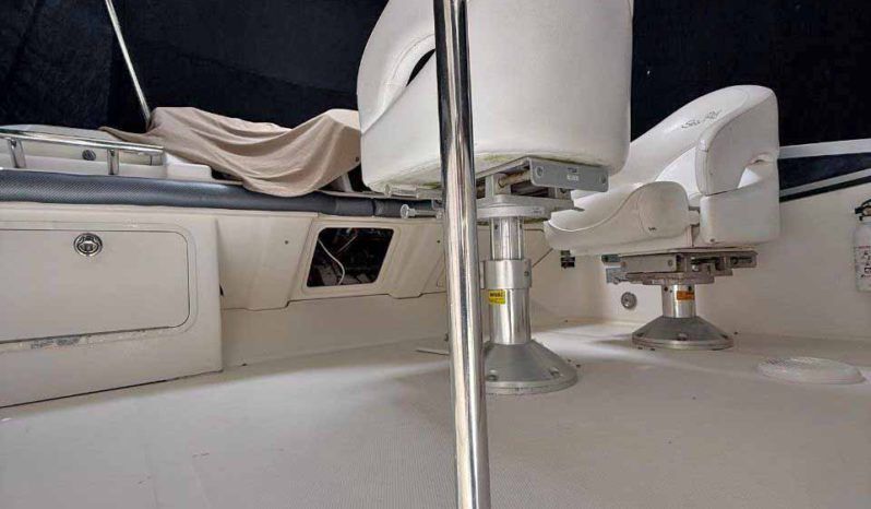 
								SEA RAY SEDAN BRIDGE 37 full									