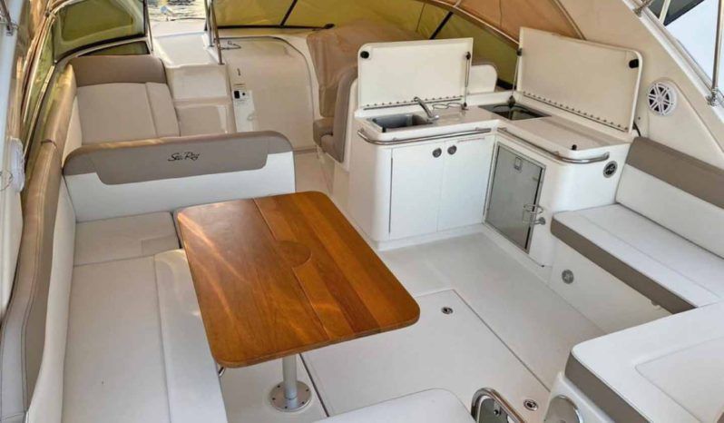 
								SEA RAY VENTURE 370 37 full									