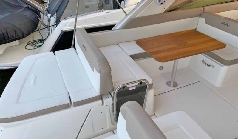 
								SEA RAY VENTURE 370 37 full									