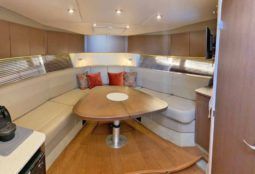
										SEA RAY VENTURE 370 37 full									