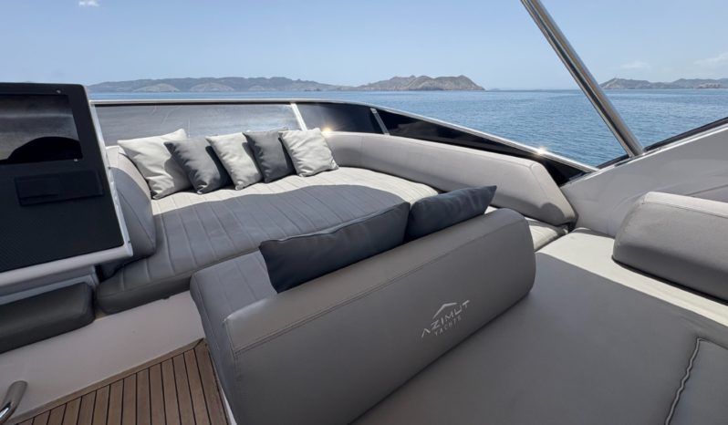 
								AZIMUT 64 full									