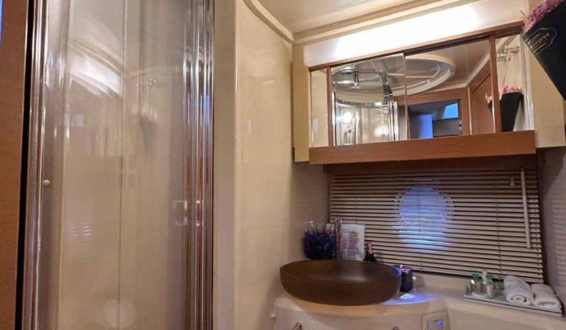 
								AZIMUT FLYBRIDGE 45 full									