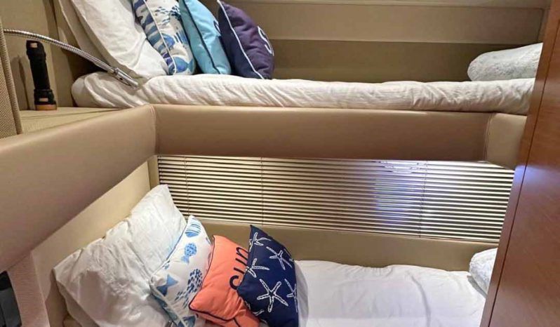 
								AZIMUT FLYBRIDGE 45 full									