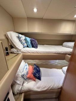 
										AZIMUT FLYBRIDGE 45 full									