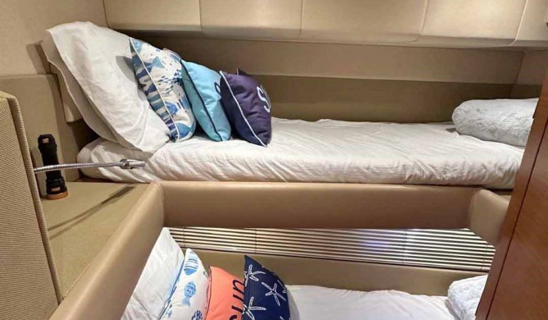 
								AZIMUT FLYBRIDGE 45 full									