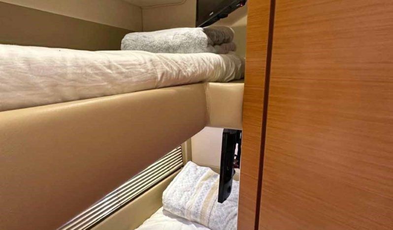 
								AZIMUT FLYBRIDGE 45 full									