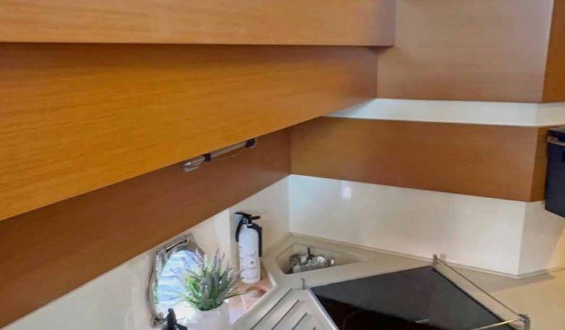 
								AZIMUT FLYBRIDGE 45 full									